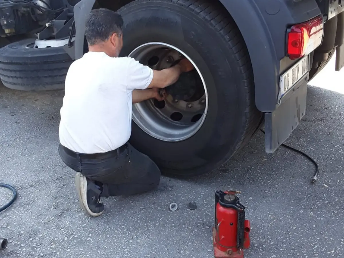 Seydikemer Oto Lastikçi